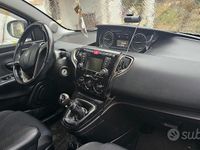 Usata Lancia Ypsilon 69 CV (50 kW) 2018 Grigio Utilitaria