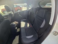 Usata Peugeot 2008 Allure 99 CV (72 kW) 2015 SUV
