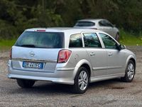 Usata Opel Astra Cosmo 125 CV (91 kW) 2008 Grigio Station wagon