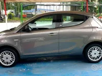 Usata Lancia Ypsilon 69 CV (50 kW) 2016 Grigio Utilitaria