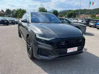 Usata Audi Q8 Sport 286 CV (210 kW) 2021 Grigio SUV