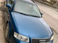 Begagnad Audi A4 130 HK (95 kW) 2004 Blå Kombi