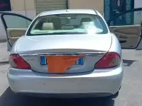 Usata Jaguar X-type 131 CV (96 kW) 2008 Grigio Berlina