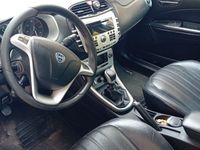 Usata Lancia Delta 120 CV (88 kW) 2013 Bianco Utilitaria