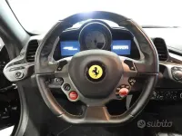 Usata Ferrari 458 570 CV (419 kW) 2011 Nero Coupé
