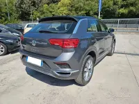 Usata VW T-Roc Style 150 CV (110 kW) 2019 Grigio SUV