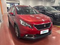 Usata Peugeot 2008 Signature Sky 102 CV (75 kW) 2019 Rosso SUV
