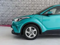 Usata Toyota C-HR Active 98 CV (72 kW) 2017 Blu/azzurro SUV