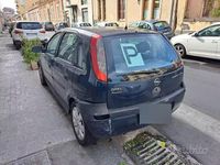 Usata Opel Corsa 2001 Blu Utilitaria