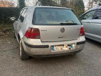 Usata VW Golf IV 101 CV (74 kW) 2006 Grigio Berlina