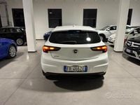 Usata Opel Astra Innovation 110 CV (80 kW) 2018 Bianco Berlina