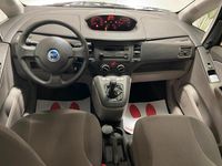 Usata Fiat Idea Dynamic 95 CV (69 kW) 2005 Grigio Monovolume