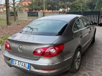 Usata VW Passat 140 CV (102 kW) 2010 Marrone