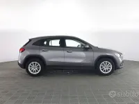 Usata Mercedes GLA200 Business 150 CV (110 kW) 2022 Grigio SUV