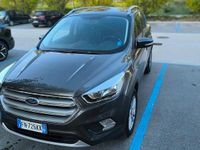 Usata Ford Kuga 120 CV (88 kW) 2018 Nero SUV
