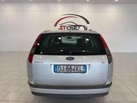 Usata Ford Focus Style 90 CV (66 kW) 2007 Argento Station wagon