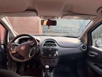 Usata Fiat Grande Punto Active 77 CV (56 kW) 2010 Utilitaria