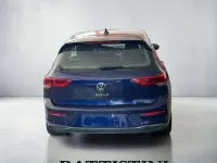 Usata VW Golf VIII Life 110 CV (80 kW) 2021 Blu/azzurro Berlina
