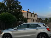 Usata Mercedes GLA200 Premium 136 CV (100 kW) 2014 Grigio SUV