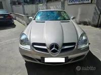 Usata Mercedes SLK200 163 CV (119 kW) 2004 Grigio Cabrio