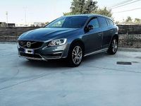 Usata Volvo V60 CC Momentum 190 CV (139 kW) 2016 Station wagon