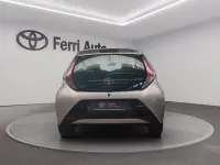 Usata Toyota Aygo X-play 69 CV (50 kW) 2017 Grigio Utilitaria