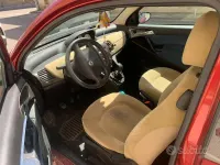 Usata Lancia Ypsilon 60 CV (44 kW) 2004 Rosso Utilitaria