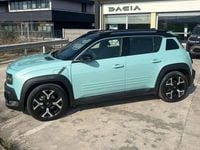 Usata Renault 4 E-Tech Komfort 77 kW (106 CV) 2025 Verde acqua SUV