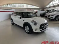 Usata Mini ONE 75 CV (55 kW) 2019 Bianco Utilitaria