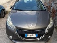 Usata Peugeot 208 2014 Utilitaria