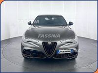 Nuova Alfa Romeo Stelvio 210 CV (154 kW) 2025 Grigio SUV