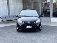 Usata Toyota Yaris Hybrid 73 CV (53 kW) 2018 Nero Berlina