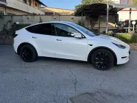 Usata Tesla Model Y RWD 88 kW (120 CV) 2024 SUV