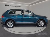 Usata VW Tiguan Elegance 150 CV (110 kW) 2023 Nightshade metalizzato blu SUV