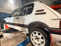 Usata Peugeot 205 GTi 127 CV (93 kW) 1986 Bianco Utilitaria