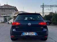 Usata VW Golf VII Highline 105 CV (77 kW) 2014 Blu Berlina