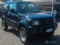 Usata Suzuki Jimny 82 CV (60 kW) 2003 Nero SUV