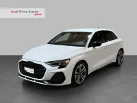 Usata Audi A3 S-Line 150 CV (110 kW) 2025 Bianco ghiacciaio metallizzato Berlina