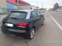 usata Audi A1 Sportback 1.6 tdi Ambition s-tronic