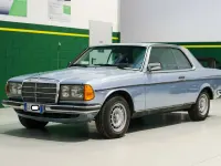 Usata Mercedes 230 109 CV (80 kW) 1977 Blu Coupé