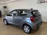 Używany Kia Picanto Urban 67 KM (49 kW) 2022 Szary Hatchback