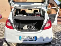 Usata Opel Corsa Cosmo 75 CV (55 kW) 2009 Bianco Utilitaria