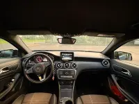 Usata Mercedes A180 109 CV (80 kW) 2016 Nero Utilitaria