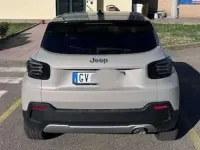 Usata Jeep Avenger Summit 101 CV (74 kW) 2024 Beige SUV