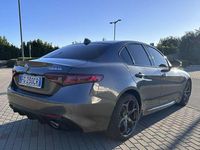 Usata Alfa Romeo Giulia Veloce 211 CV (155 kW) 2016 Berlina