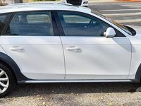 Käytetty Audi A4 Allroad Ambiente 240 HP (176 kW) 2010 Valkoinen Farmari