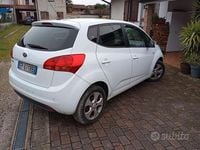 Usata Kia Venga 90 CV (66 kW) 2013 Bianco Utilitaria