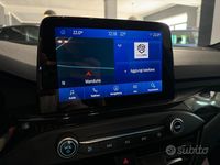 Usata Ford Focus ST-Line 120 CV (88 kW) 2021 Blu Berlina