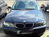 Usata BMW 318 143 CV (105 kW) 2002 Blu Berlina