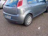 Usata Fiat Grande Punto 65 CV (47 kW) 2009 Grigio Utilitaria